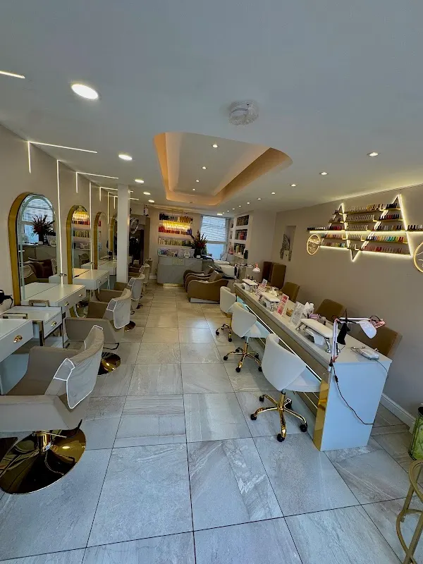Abi's Hair & Beauty Spa — Hairdresser in Purley